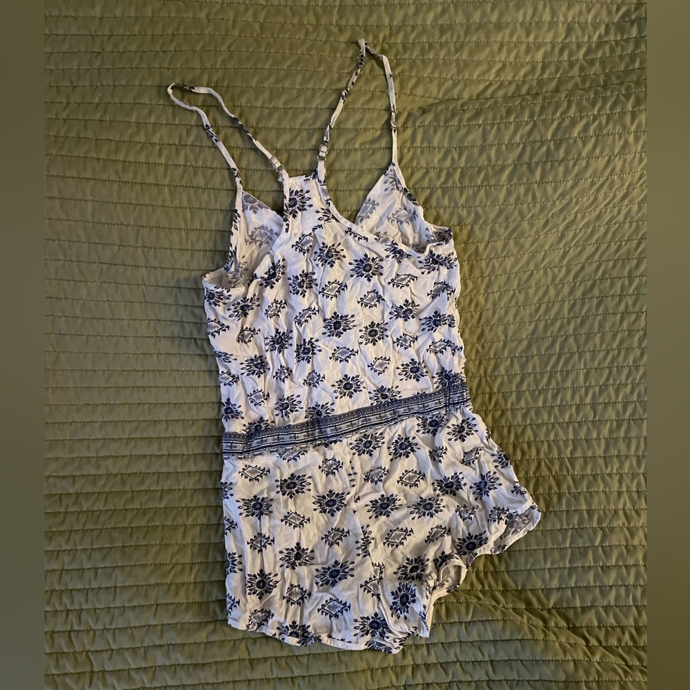 𝑃rinted Romper (𝕊𝔸𝕃𝔼) - Picture 5 of 13